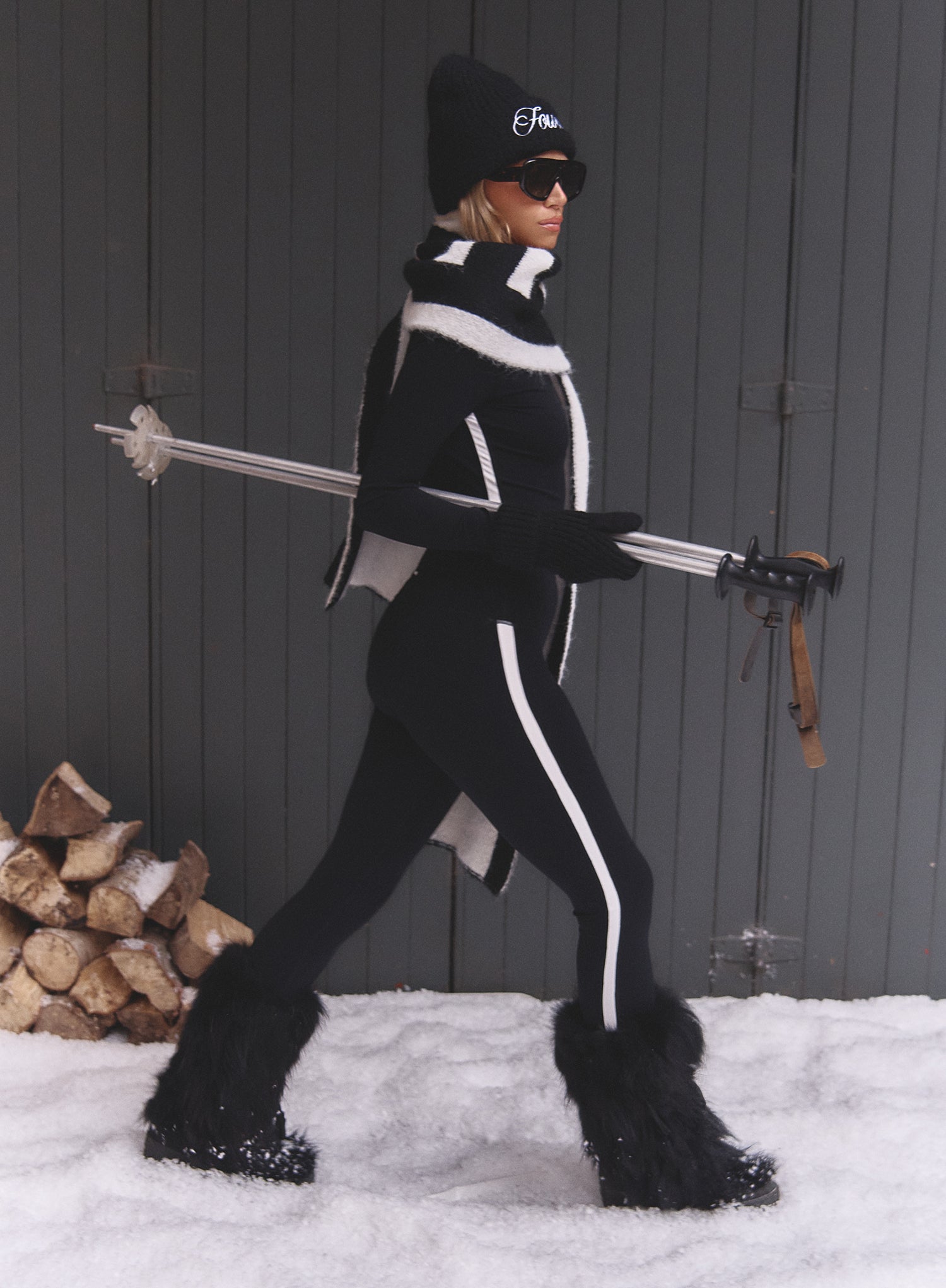 Black 4th Branded Contrast Piping Legging